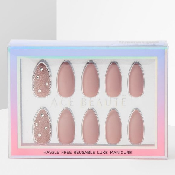 Ace Beaute Reusable Press-On Nails - Picture 1 of 3